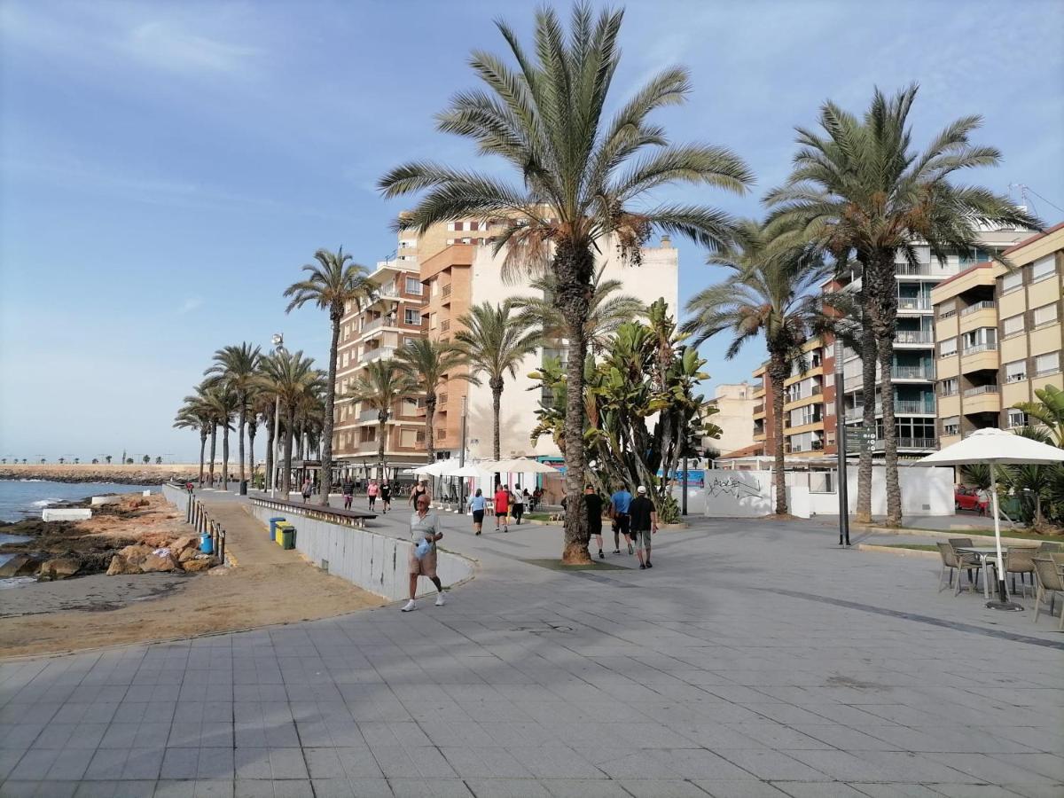Sunny Appartment With Pool Torrevieja Center Exterior photo